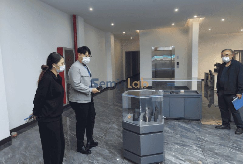 Cov khoom siv thermal field semiconductor